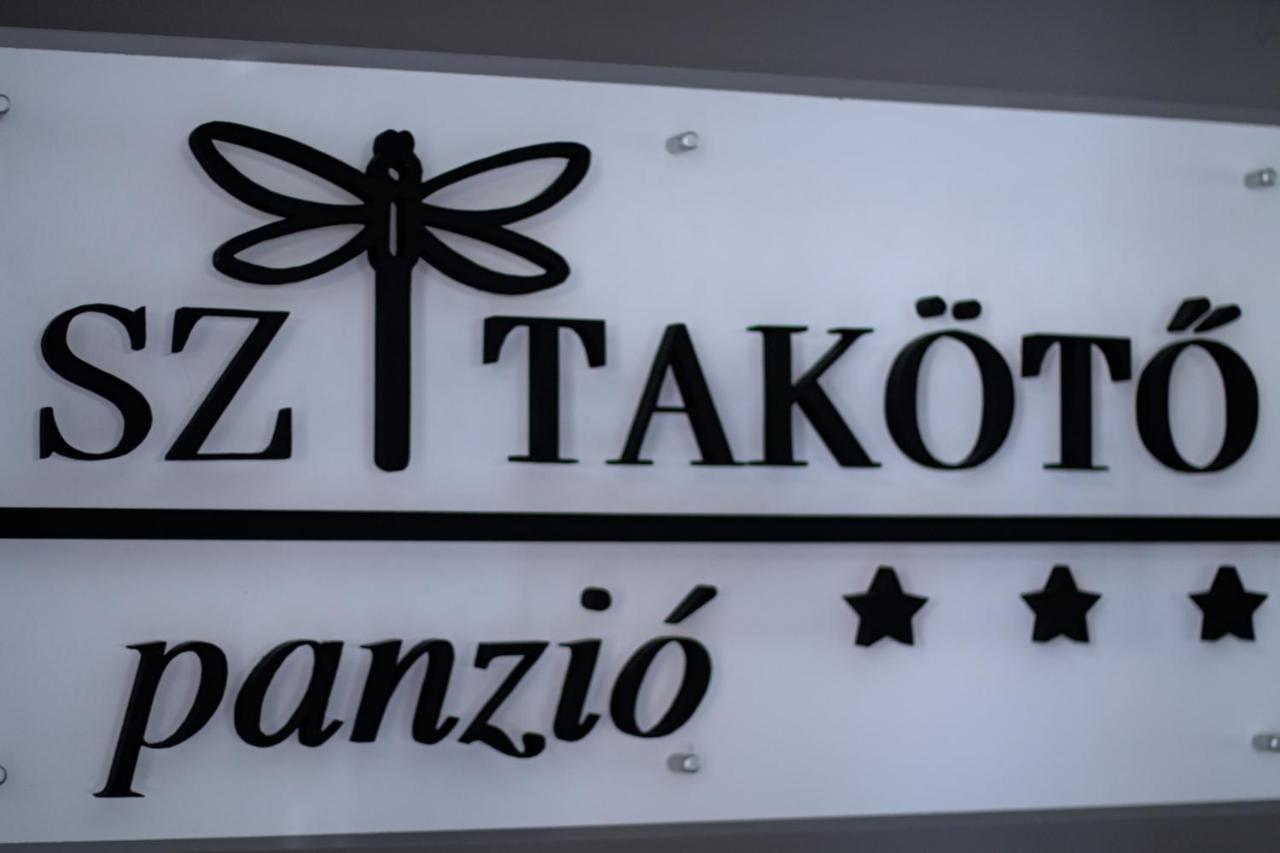 Szitakoeto Panzio Hotel Tiszafured Exterior photo